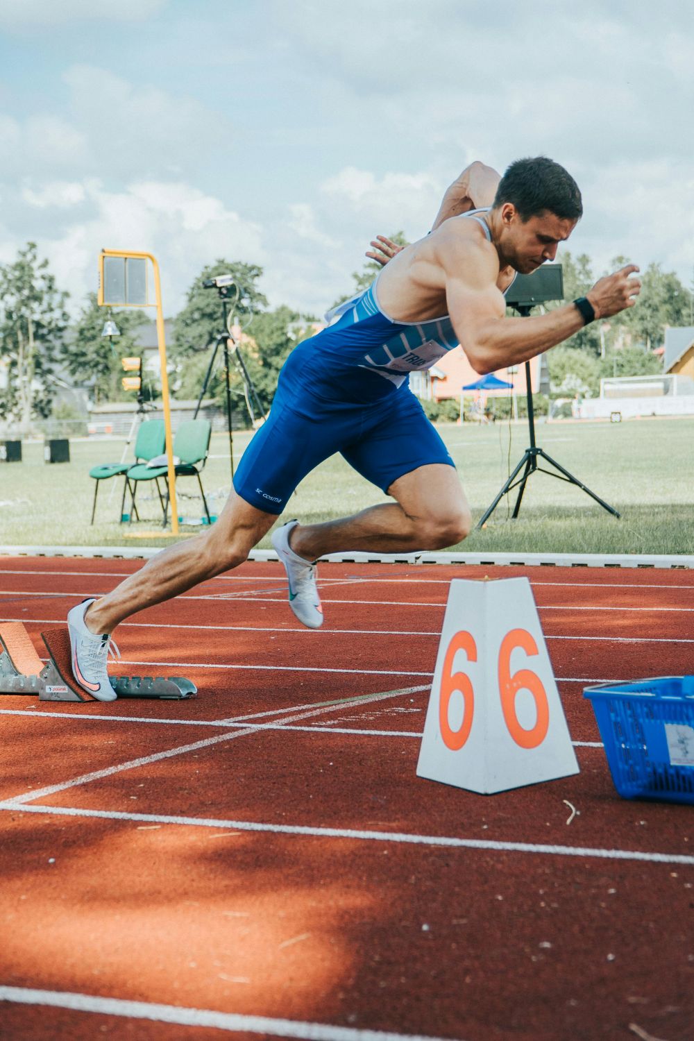 sprinter on track
